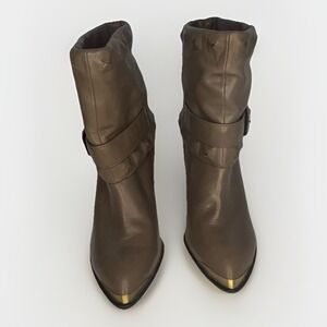 B. Makowsky BFLIZA Leather Ankle Boots 7.5M Brown Cone Heel Buckle Pointed Shoes